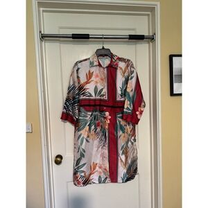 Zara Basic Floral Print Button Down Shirt‎ Short Sleeve Resort Wear XS